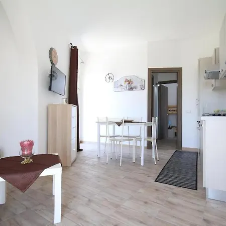 Marika Apartment *