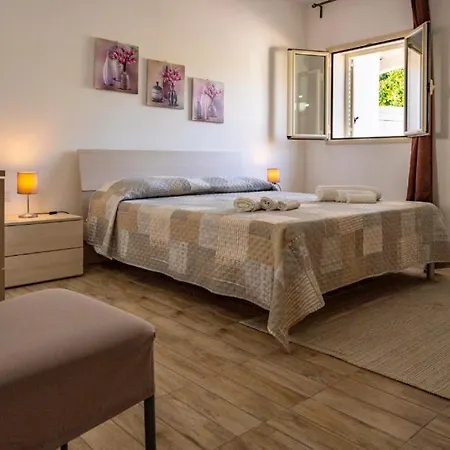 Marika Apartment Fontane Bianche