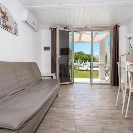 Marika Apartment Fontane Bianche